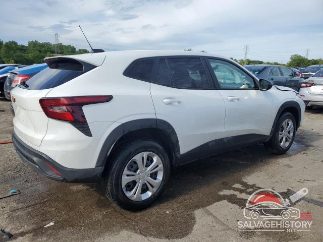 KL77LFE22RC137047 2024 CHEVROLET TRAX photo no. 3