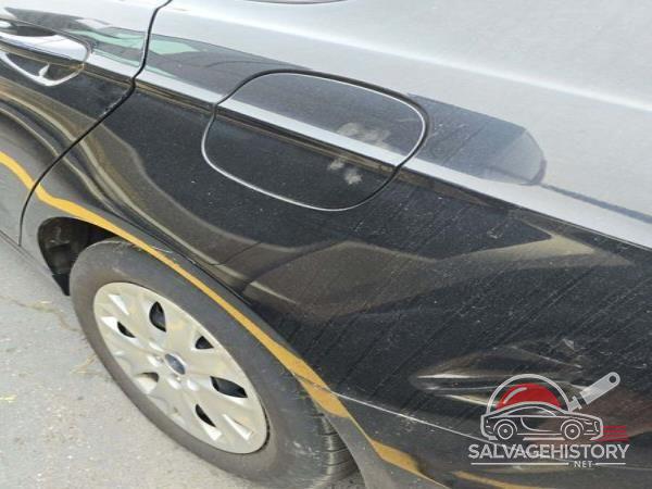 3FA6P0G76KR143097 2019 FORD FUSION photo no. 10
