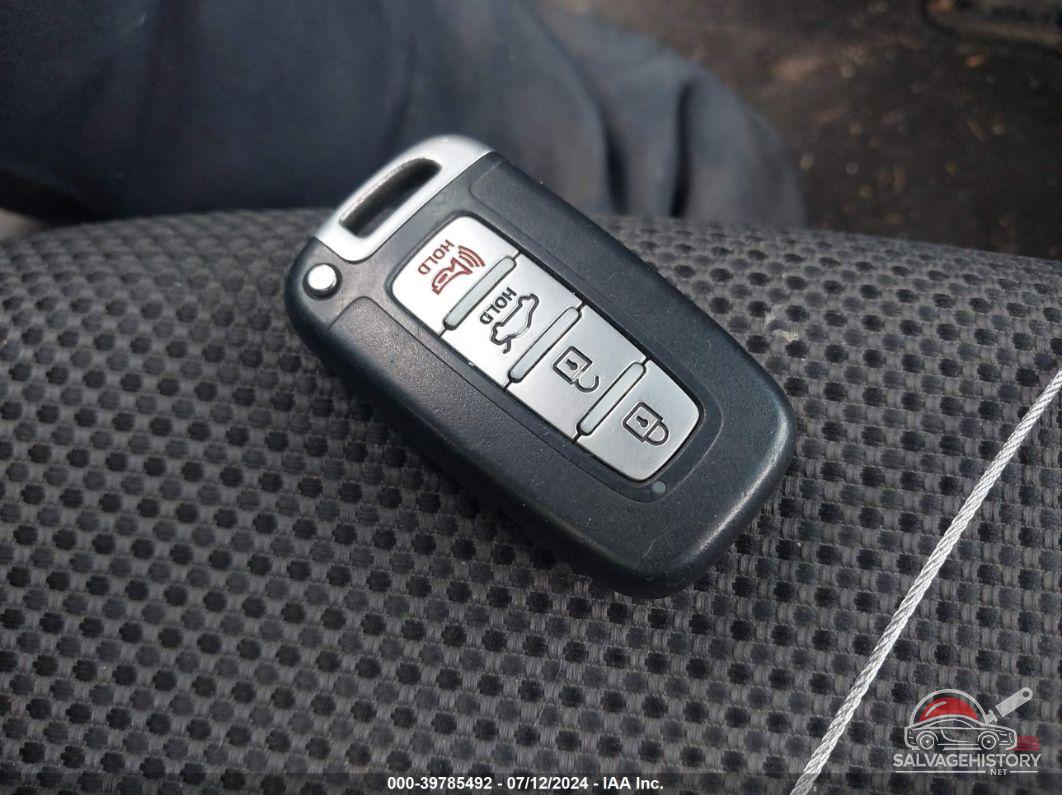 5NPEC4AB3CH400906 2012 HYUNDAI SONATA photo no. 11