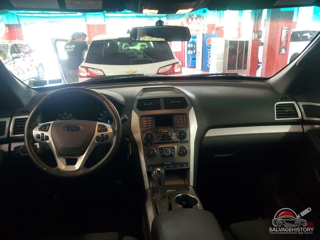 1FM5K8D85FGB52947 2015 FORD EXPLORER photo no. 6