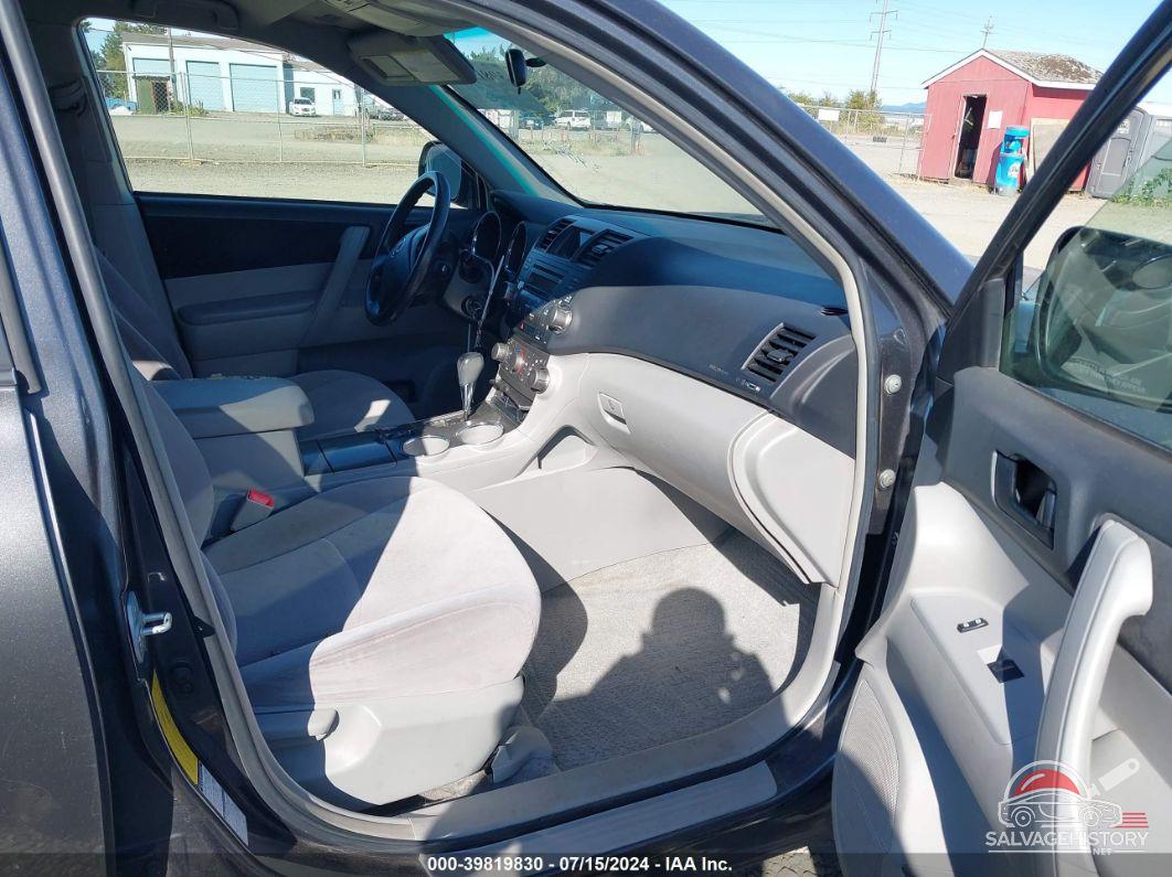 JTEES41A882037050 2008 TOYOTA HIGHLANDER photo no. 5