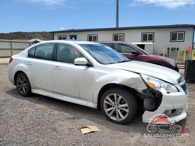 4S3BMCD62E3014498 2014 SUBARU LEGACY photo no. 4