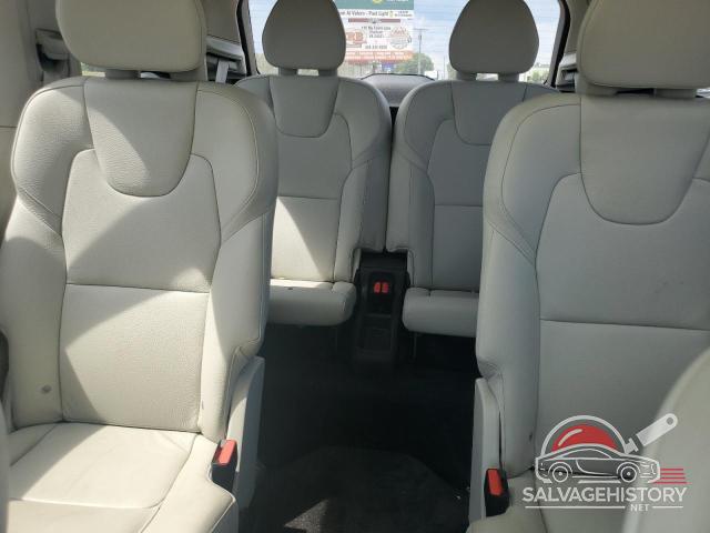 YV4A221K8N1816429 2022 VOLVO XC90 photo no. 10