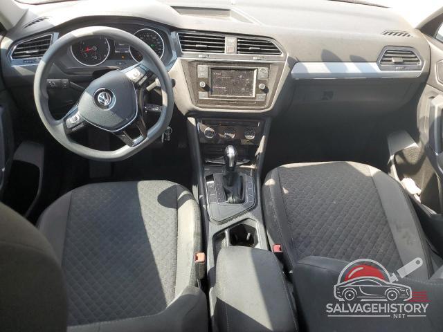 3VV1B7AX5JM063128 2018 VOLKSWAGEN TIGUAN photo no. 8