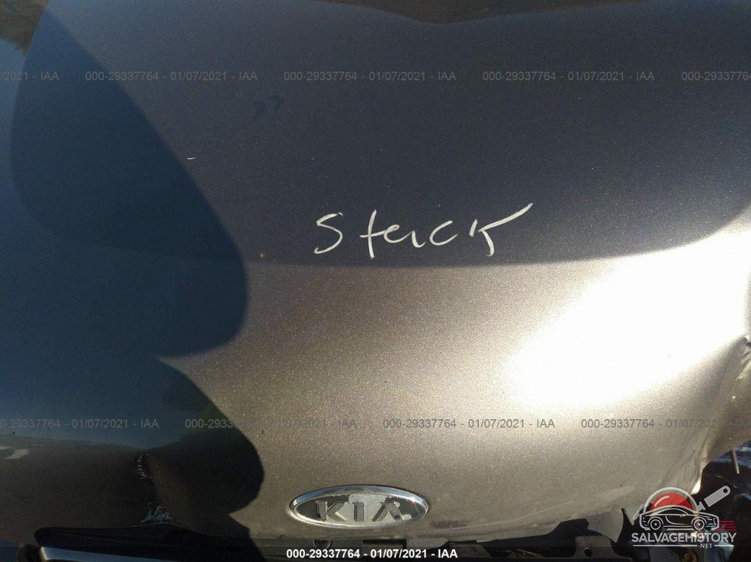 KNDJT2A6XC7365209 2012 KIA SOUL photo no. 10