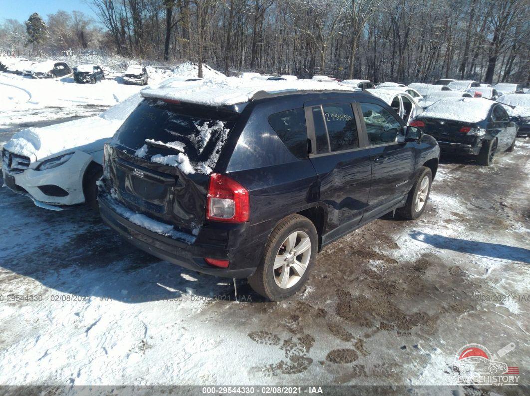 1J4NF1FBXBD225826 2011 JEEP COMPASS photo no. 4