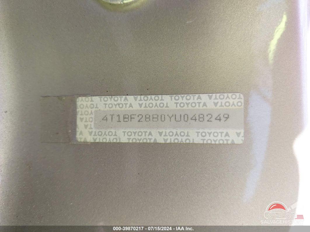 4T1BF28B0YU048249 2000 TOYOTA AVALON photo no. 9