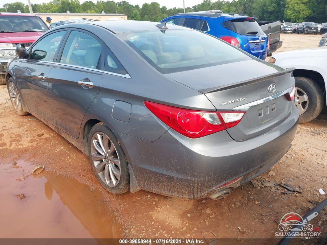 5NPEC4AC6DH585141 2013 HYUNDAI SONATA photo no. 3