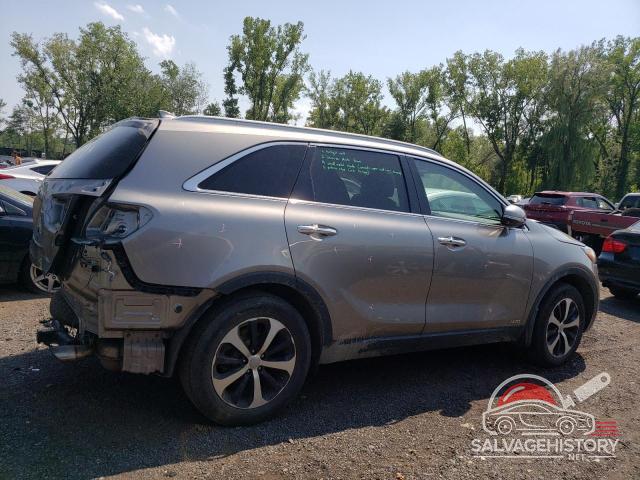 5XYPHDA1XJG360703 2018 KIA SORENTO photo no. 3