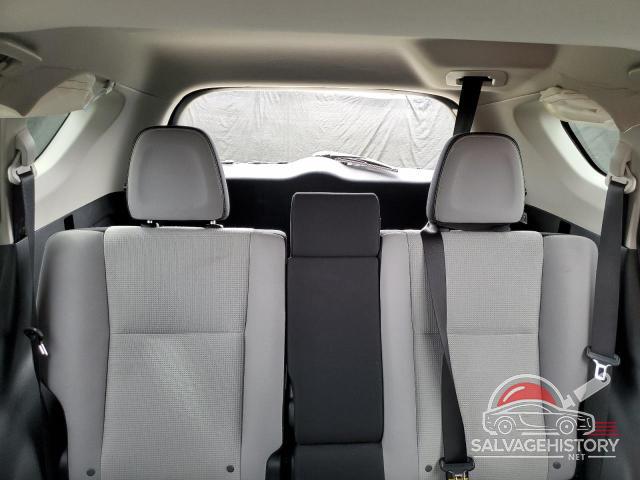 JTMWFREV5JD133087 2018 TOYOTA RAV4 photo no. 10