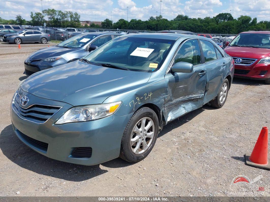 4T1BF3EK8BU734007 2011 TOYOTA CAMRY photo no. 2