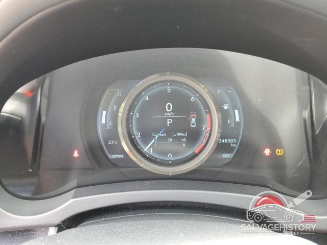 JTHCF1D28E5005937 2014 LEXUS IS photo no. 9