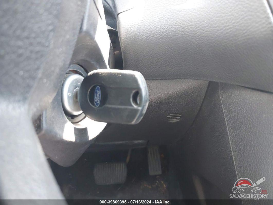 1FADP3E28DL348261 2013 FORD FOCUS photo no. 11