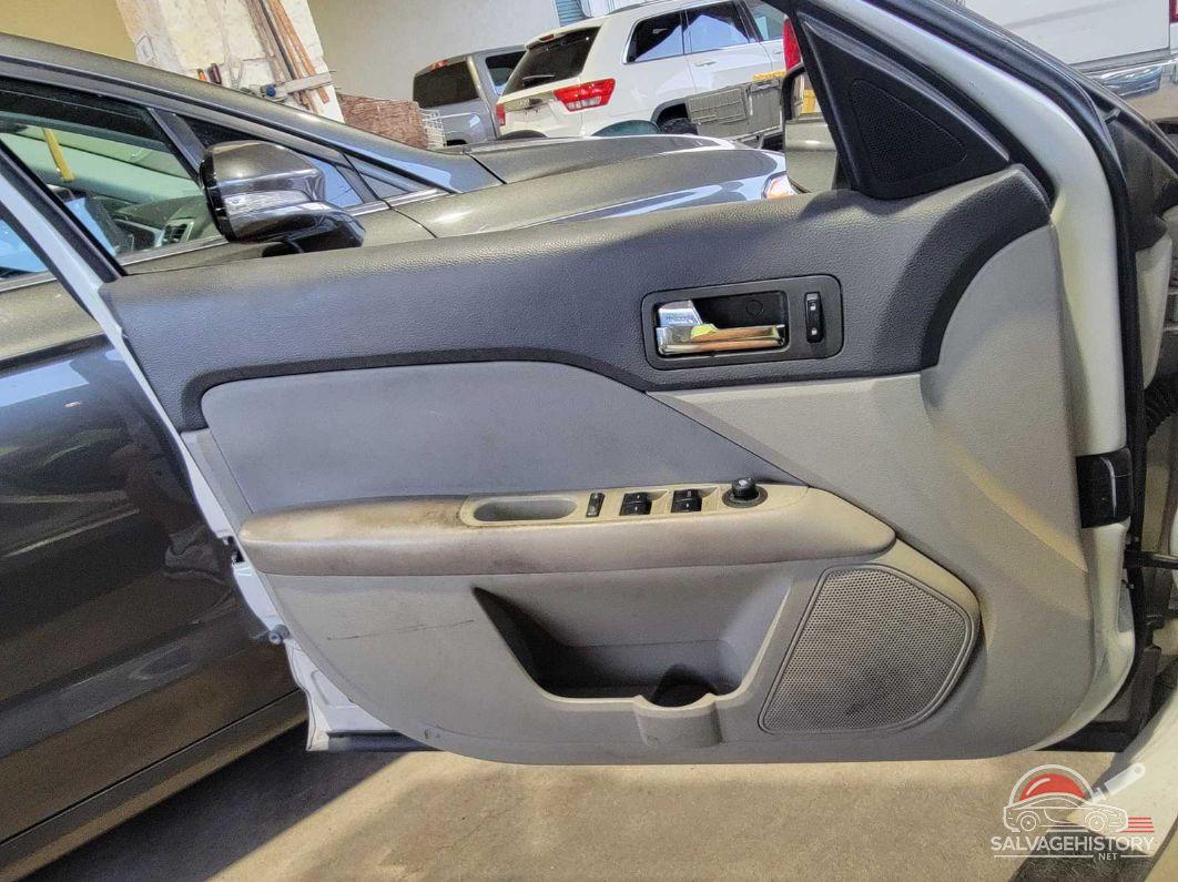 3FAHP0HA2CR250507 2012 FORD FUSION photo no. 8