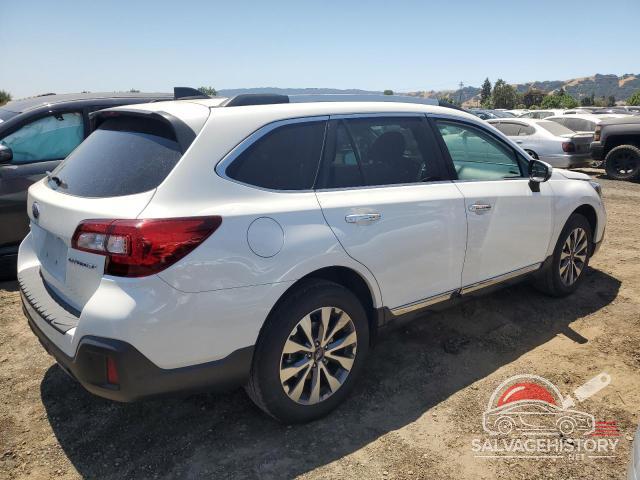 4S4BSATC0J3307274 2018 SUBARU OUTBACK photo no. 3