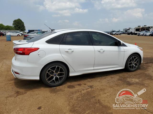 1FADP3F24FL340773 2015 FORD FOCUS photo no. 3
