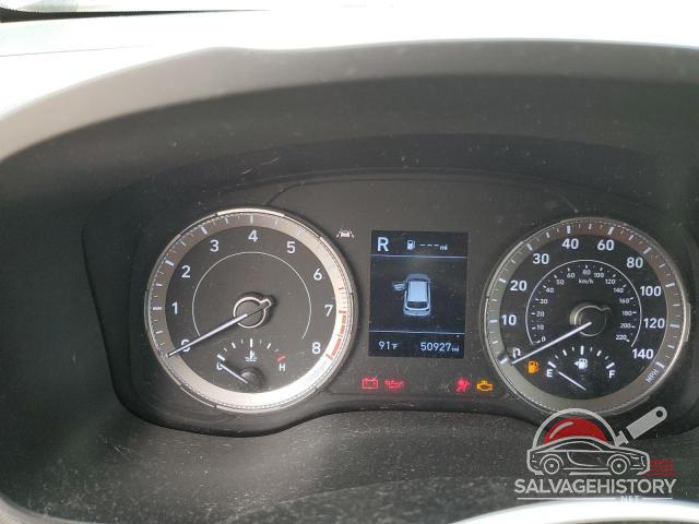 KMHRB8A35MU093763 2021 HYUNDAI VENUE photo no. 9