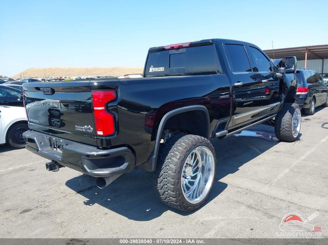 1GC4YREY4RF126823 2024 CHEVROLET SILVERADO 2500HD photo no. 4