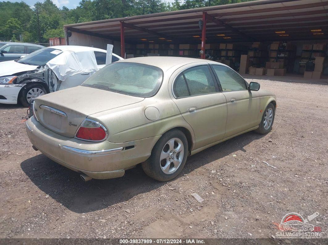 SAJDA01N81FM00557 2001 JAGUAR S-TYPE photo no. 4