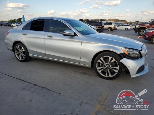 55SWF4KB7JU236189 2018 MERCEDES-BENZ C-CLASS photo no. 4