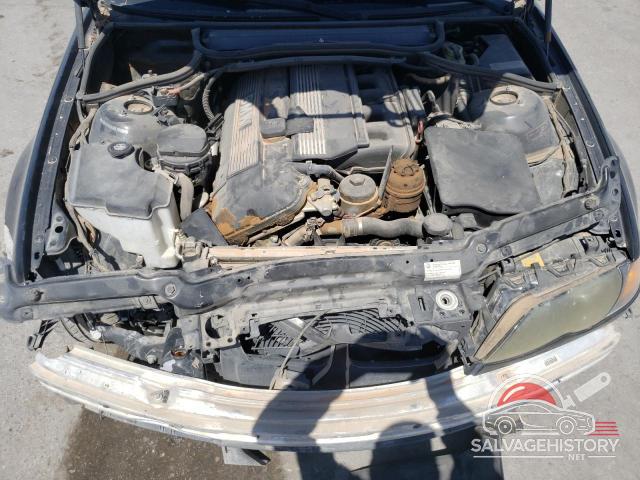 WBAEV33403KL79580 2003 BMW 3 SERIES photo no. 11