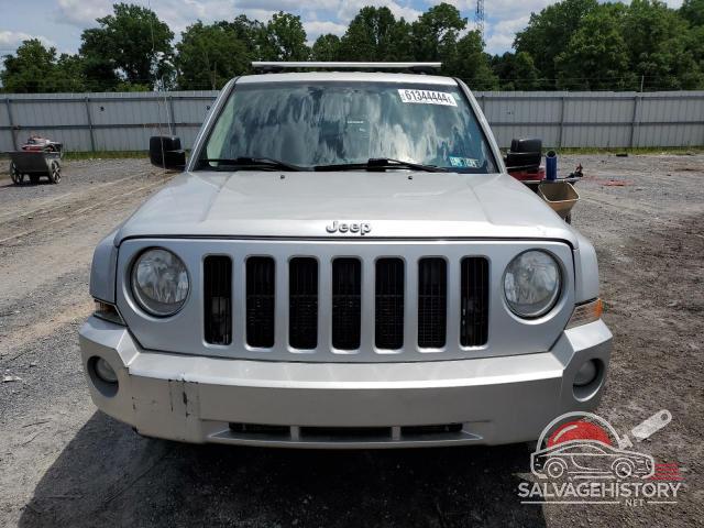 1J4NF1GB0AD675210 2010 JEEP PATRIOT photo no. 5
