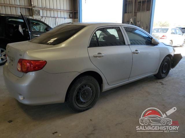 2T1BU4EE5AC528472 2010 TOYOTA COROLLA photo no. 3