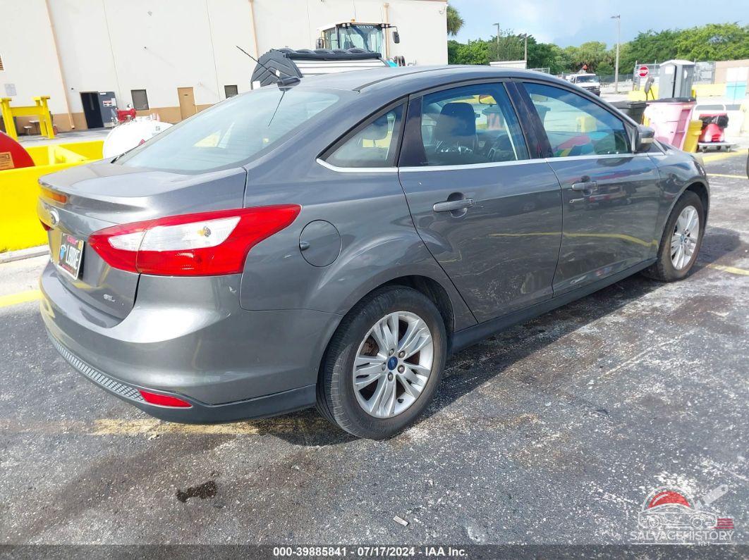 1FAHP3H26CL196704 2012 FORD FOCUS photo no. 4