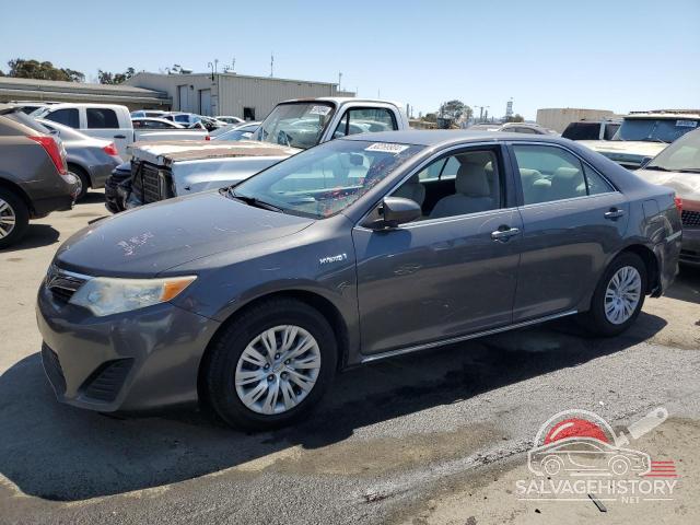 4T1BD1FK3CU012955 2012 TOYOTA CAMRY photo no. 2