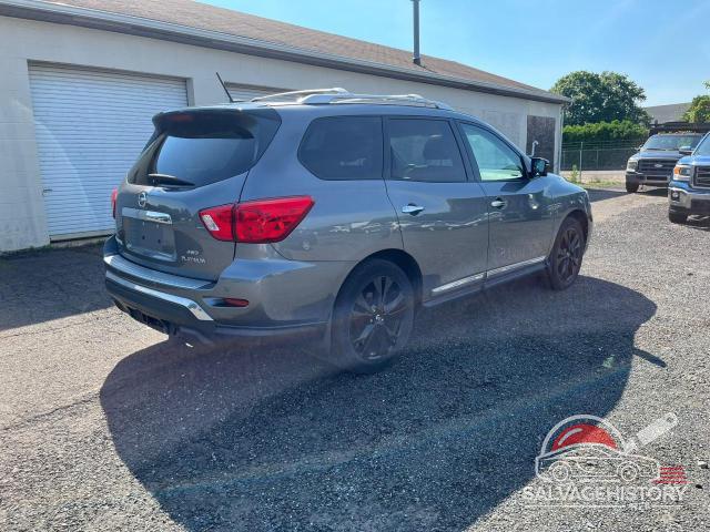 5N1DR2MM3HC682264 2017 NISSAN PATHFINDER photo no. 3