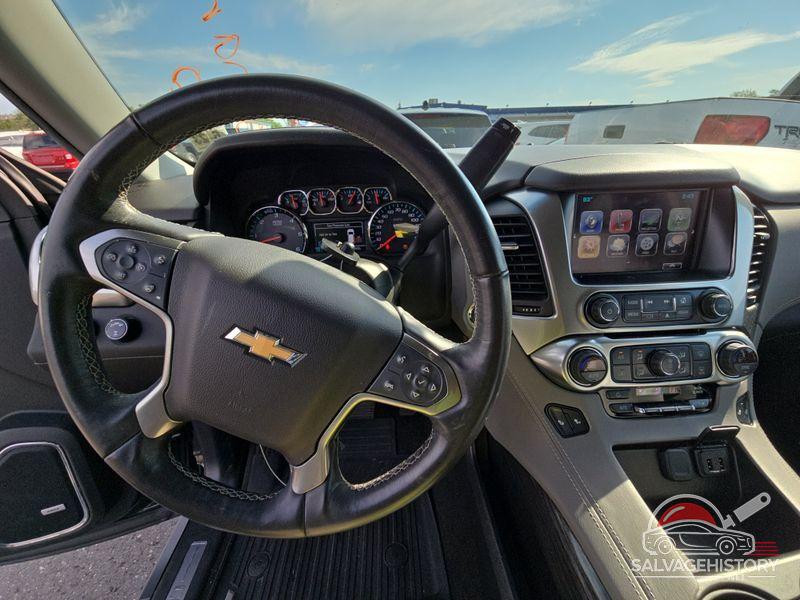 1GNSKBKC2JR367086 2018 CHEVROLET TAHOE photo no. 5