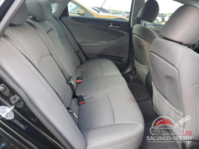 5NPEB4ACXCH402986 2012 HYUNDAI SONATA photo no. 10