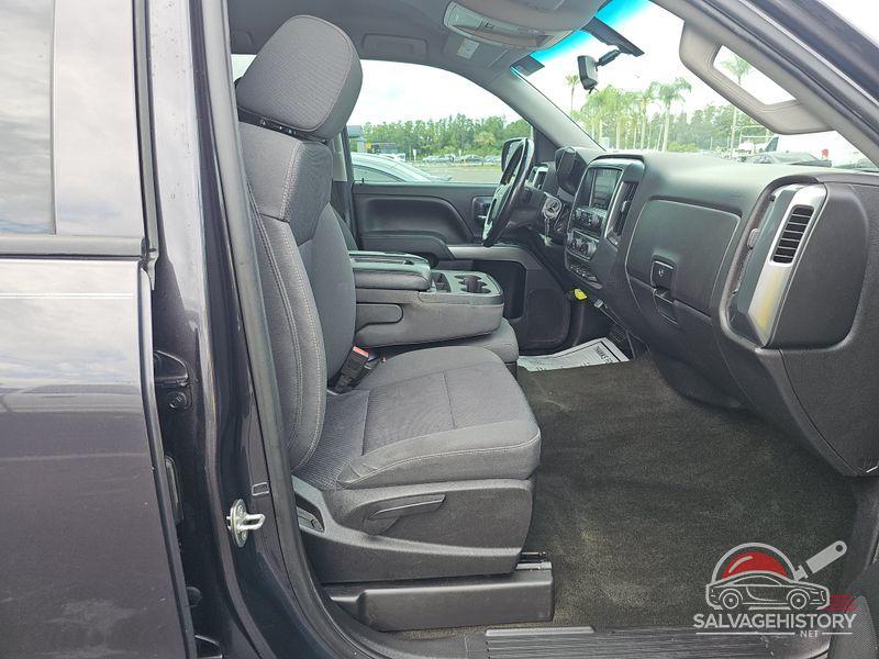 1GCRCREH9FZ185087 2015 CHEVROLET SILVERADO photo no. 2
