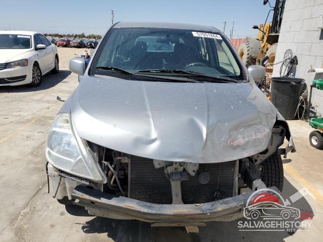 3N1BC1CPXBL395571 2011 NISSAN VERSA photo no. 5