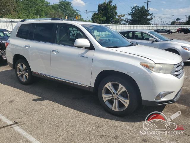 5TDDK3EH2BS065430 2011 TOYOTA HIGHLANDER photo no. 4