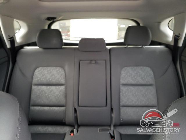 KM8J3CA22HU492558 2017 HYUNDAI TUCSON photo no. 10
