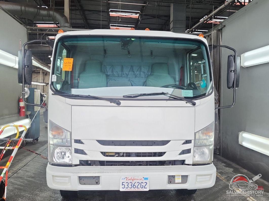 54DC4W1CXHS806145 2017 ISUZU NPR HD GAS REG photo no. 5