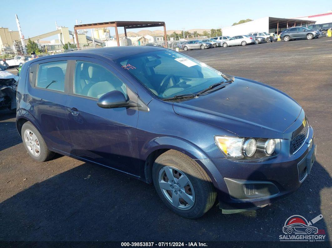 1G1JA6SHXF4156287 2015 CHEVROLET SONIC photo no. 14