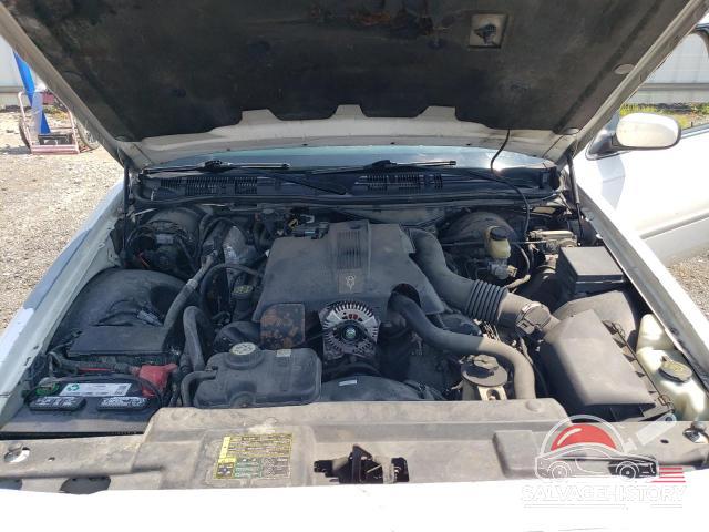 2MEHM75W33X651625 2003 MERCURY GRMARQUIS photo no. 11