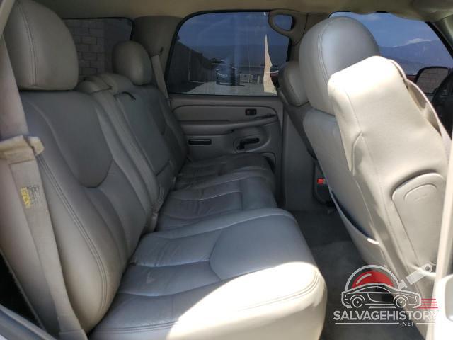 1GNEK13T44J325561 2004 CHEVROLET TAHOE photo no. 11