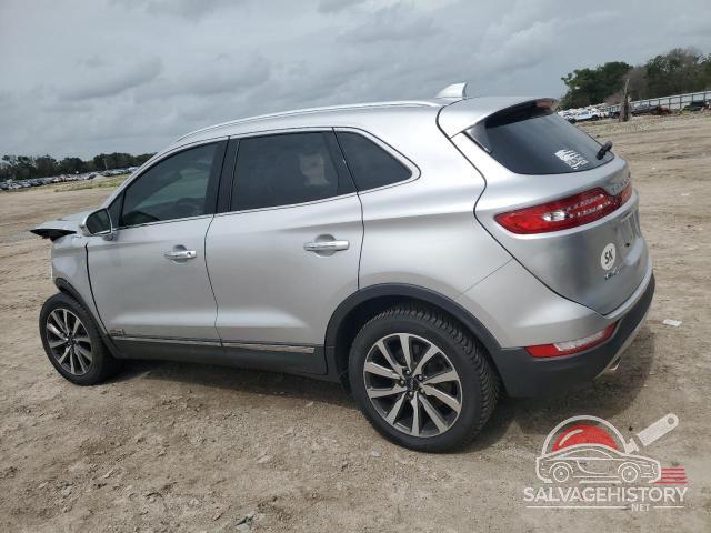 5LMCJ3C95KUL07836 2019 LINCOLN MKC photo no. 2