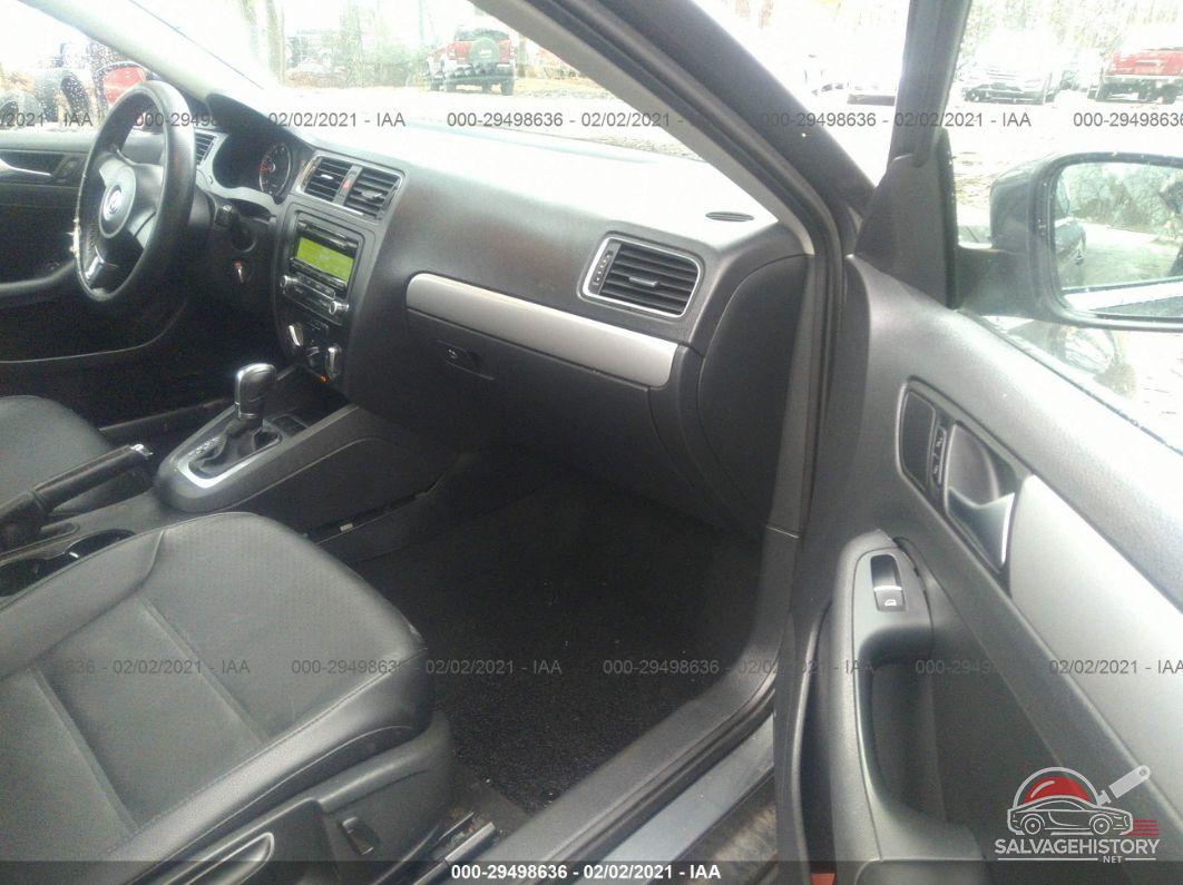3VWDP7AJ3DM402883 2013 VOLKSWAGEN JETTA SEDAN photo no. 5
