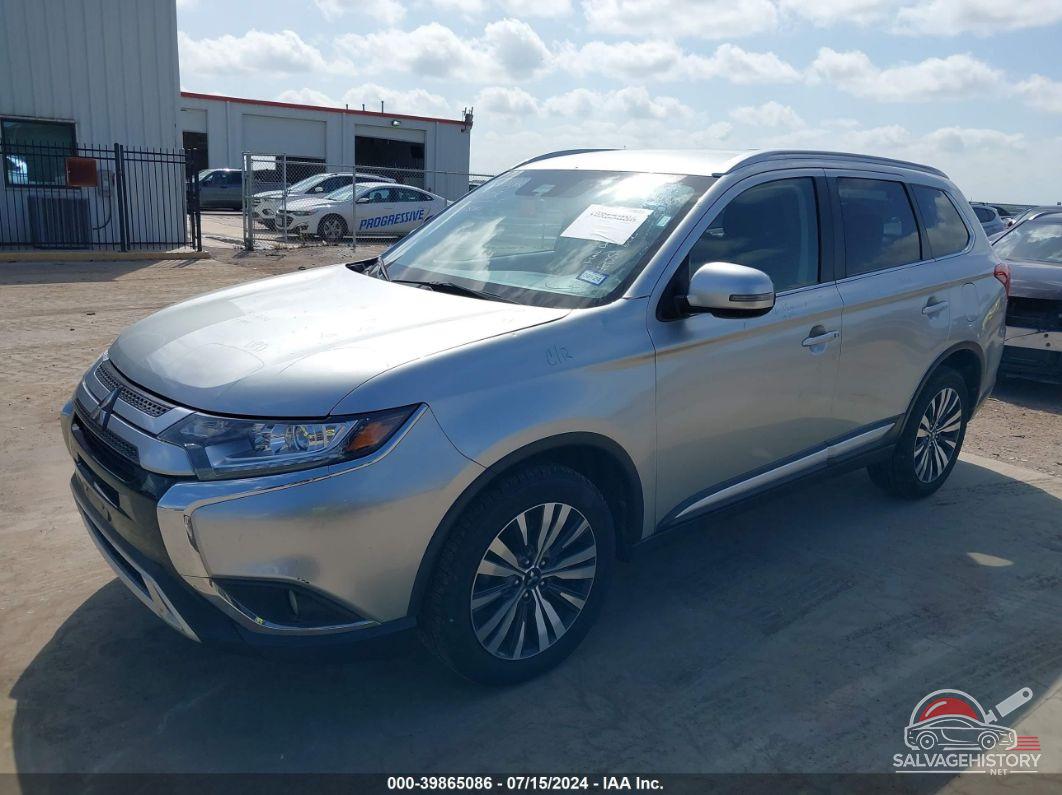 JA4AZ3A35LZ032778 2020 MITSUBISHI OUTLANDER photo no. 2