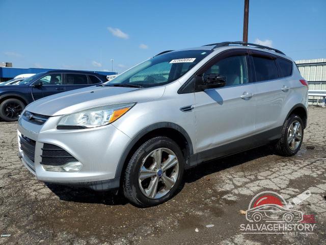1FMCU9G9XDUD23184 2013 FORD ESCAPE photo no. 4