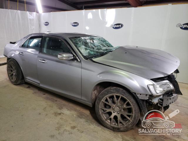 2C3CCAEGXJH136993 2018 CHRYSLER 300 photo no. 4
