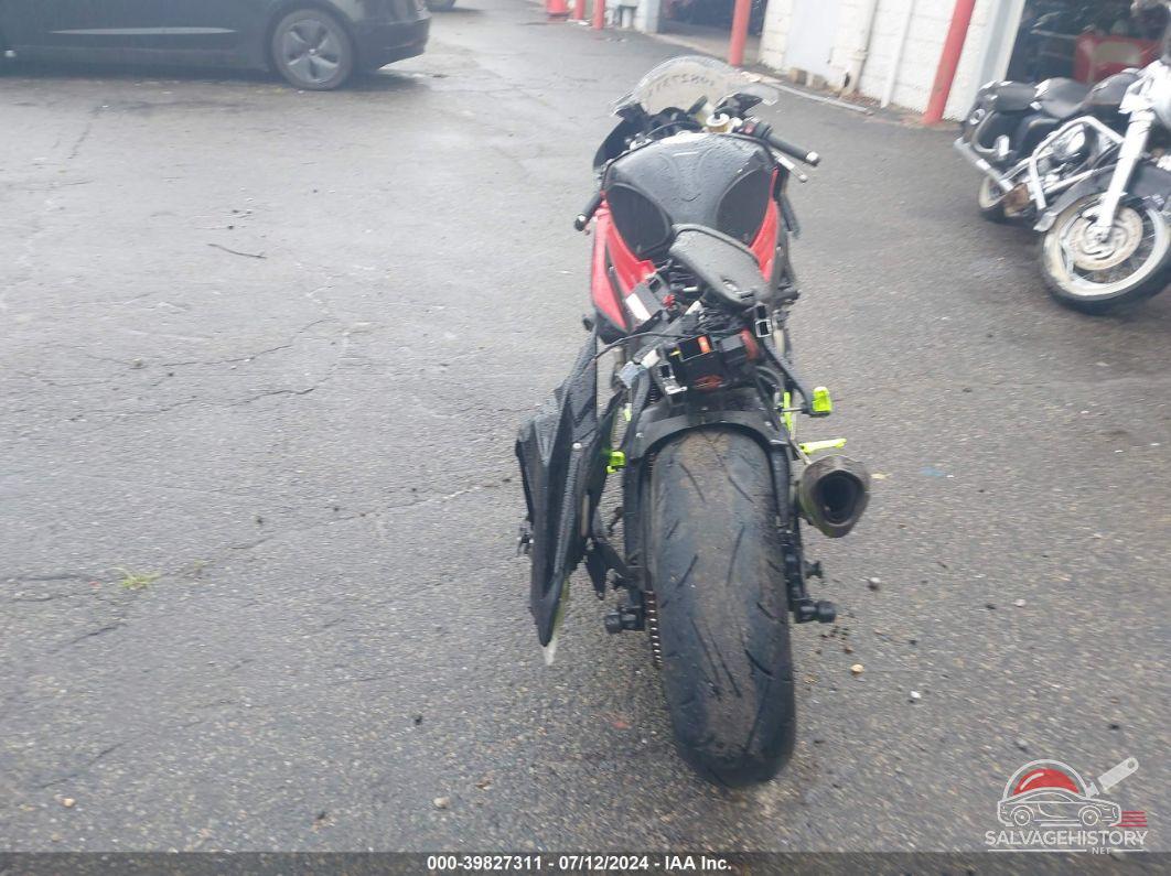WB10D2100GZ353338 2016 BMW S 1000 photo no. 6