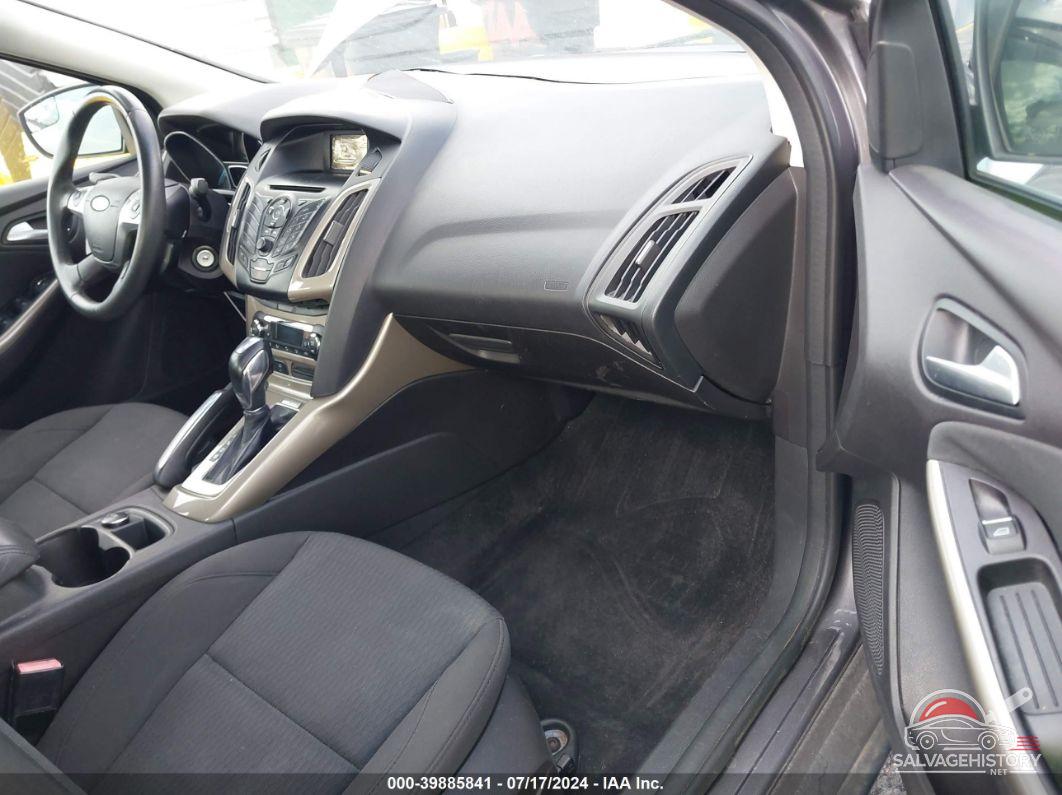 1FAHP3H26CL196704 2012 FORD FOCUS photo no. 5