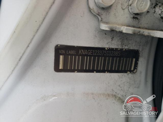 KNAGE123375132385 2007 KIA OPTIMA photo no. 12