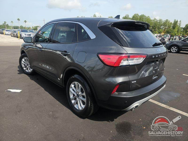1FMCU9G68LUA83055 2020 FORD ESCAPE photo no. 3