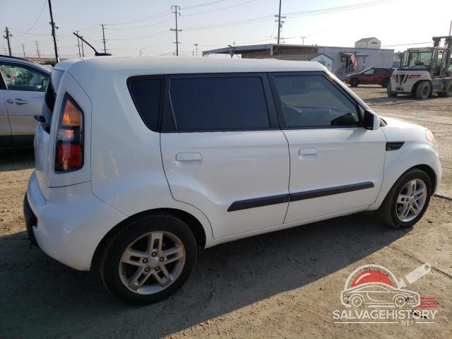 KNDJT2A29A7702446 2010 KIA SOUL photo no. 3